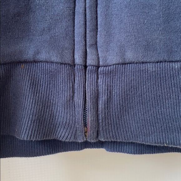 Guess Hoodie - Picture 4 of 5